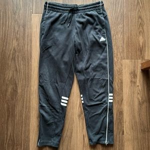Adidas capri sweatpants